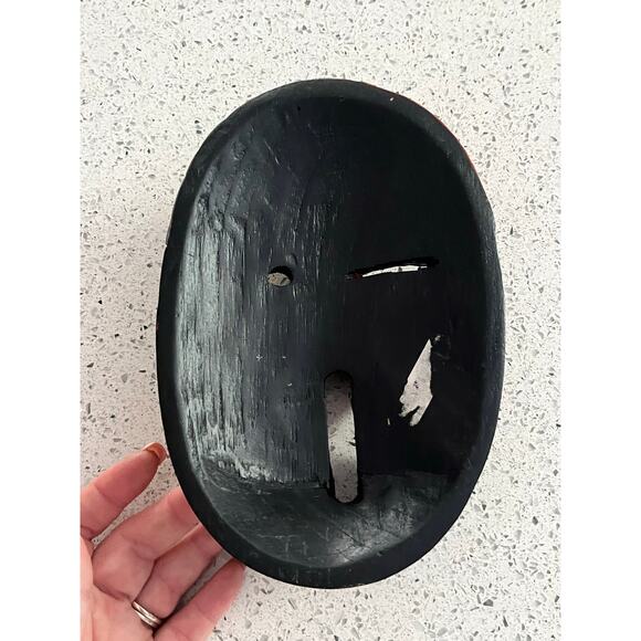 Vintage Hand carved Hand Painted Tribal African Wood Mask Wall Art - Picture 6 of 8